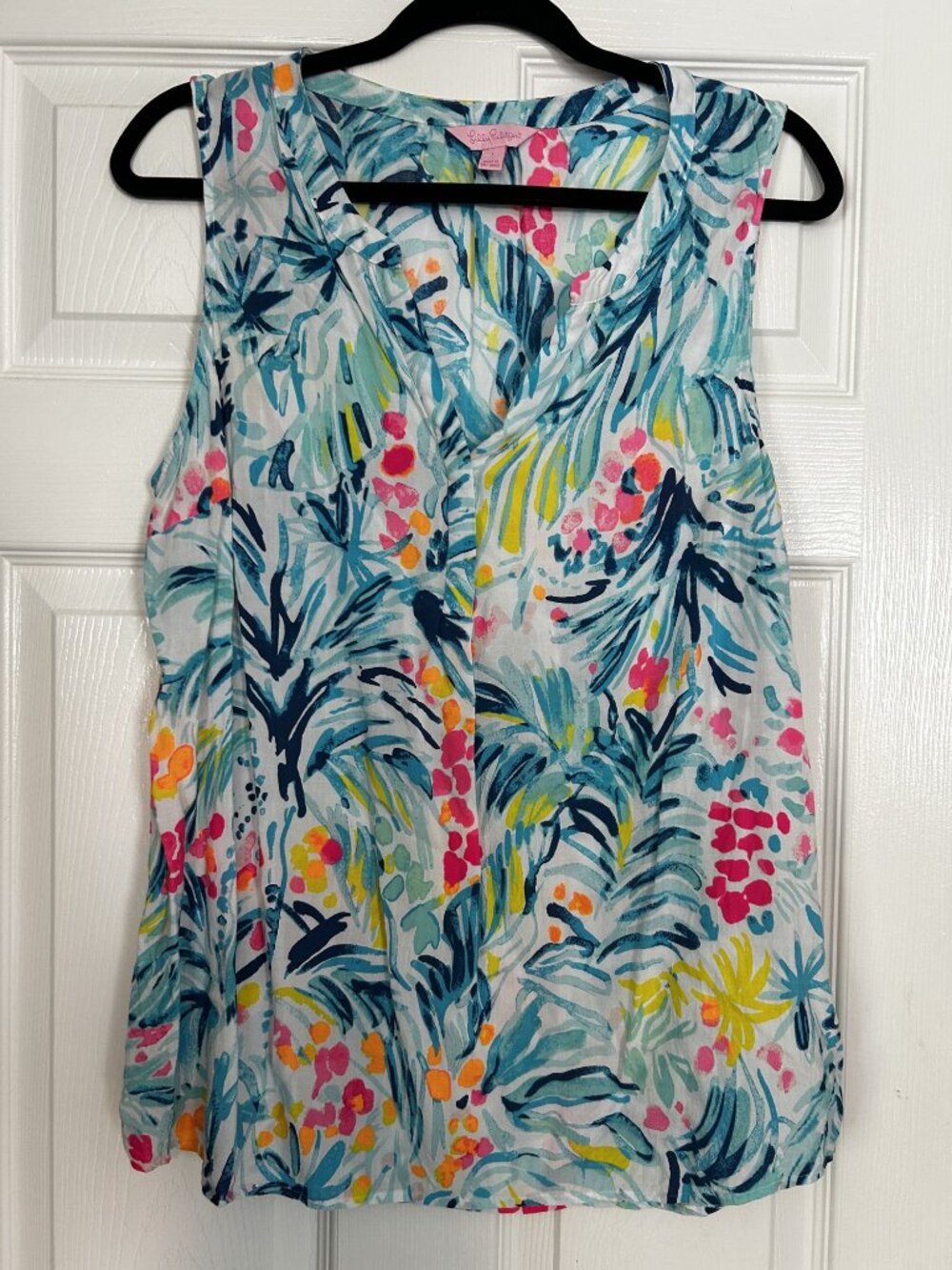 Lilly Pulitzer Sleeveless Split V-Neck Top Blue Pink Tropical Print Size L